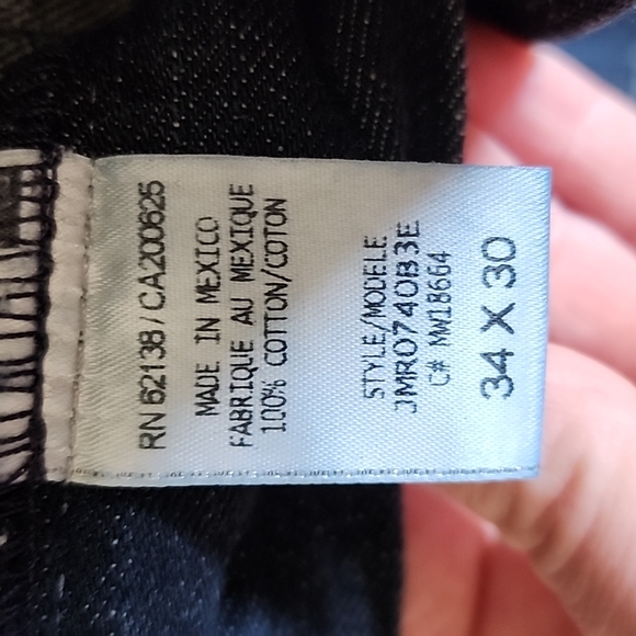 NWOT Guess: The Cliff Bootcut (vintage & relaxed-fit) dark-wash, Men's 34"x30" - Picture 4 of 10